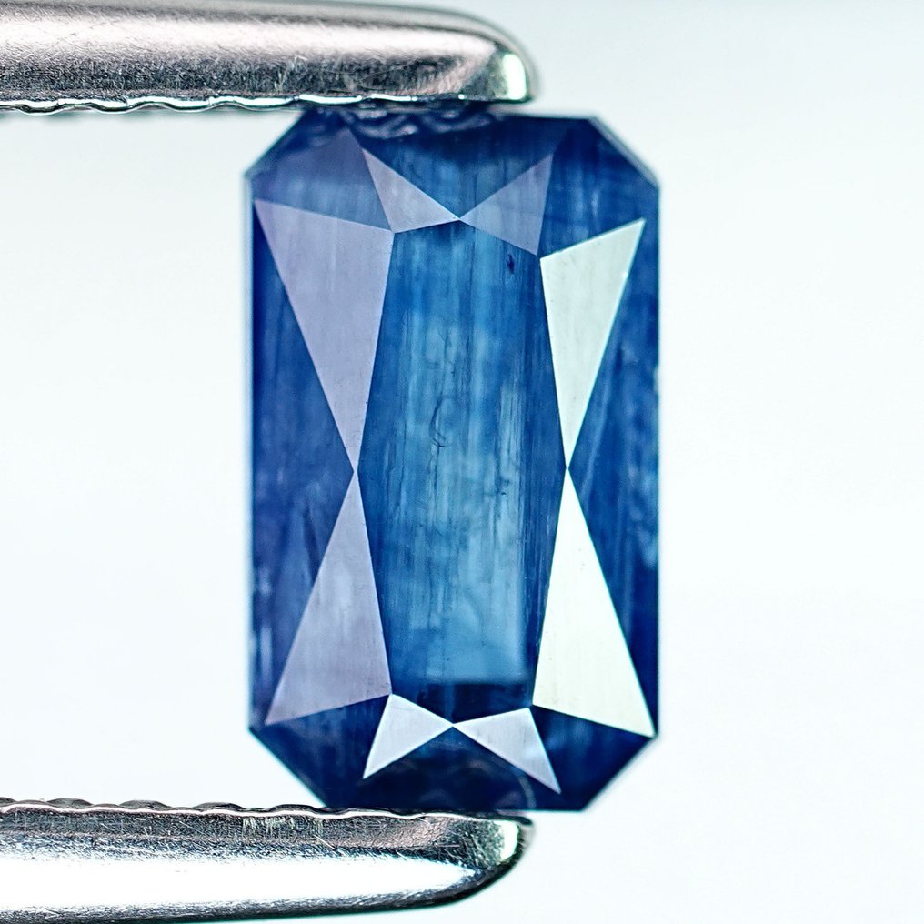 没有保留价 - 1 pcs 蓝色 蓝宝石 - 1.67 ct - 国际有色宝石协会(ICA GemLab) - AAA 精细切割 加热 #1.0