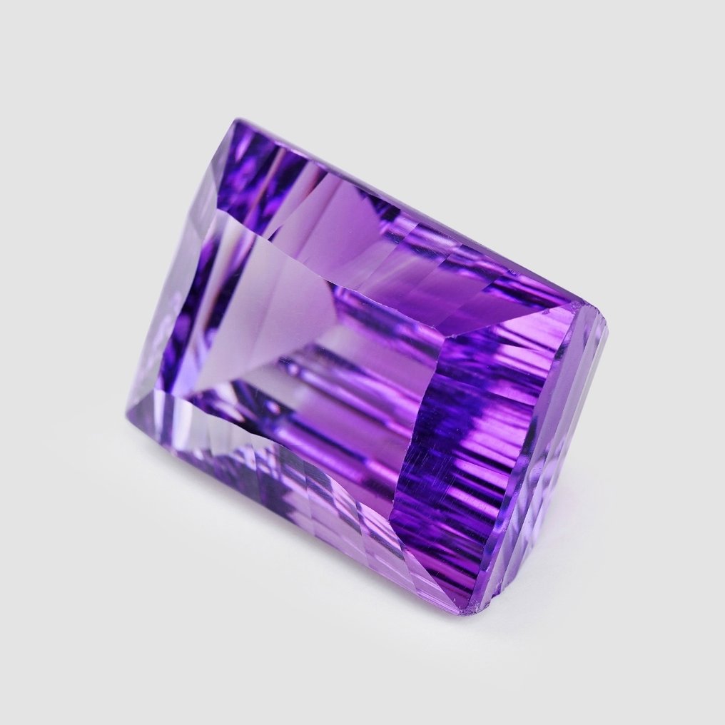 Nincs minimálár - 1 pcs Lila Ametiszt - 52.03 ct - Nemzetközi Színes Drágakő Szövetség (ICA GemLab) #1.0