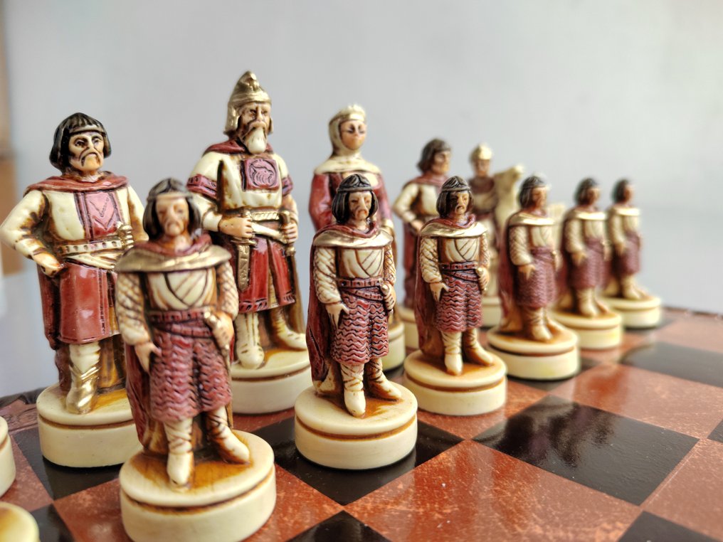 Chess set - Nigri 'Battle of Cornwall' Hand-painted. Complete with certificate – Small Series #1.0