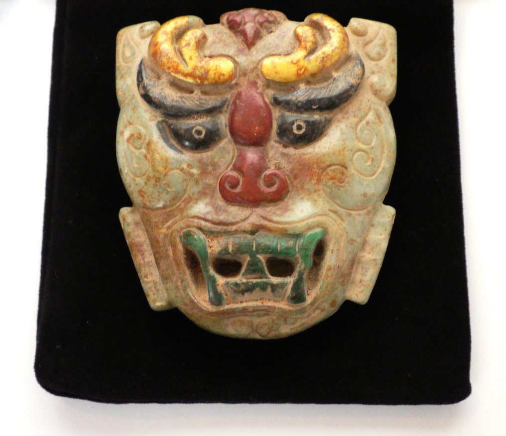 红山文化神祇尼菲瑞特面具，带有凤凰——古董收藏品 - 护身符 #3.2