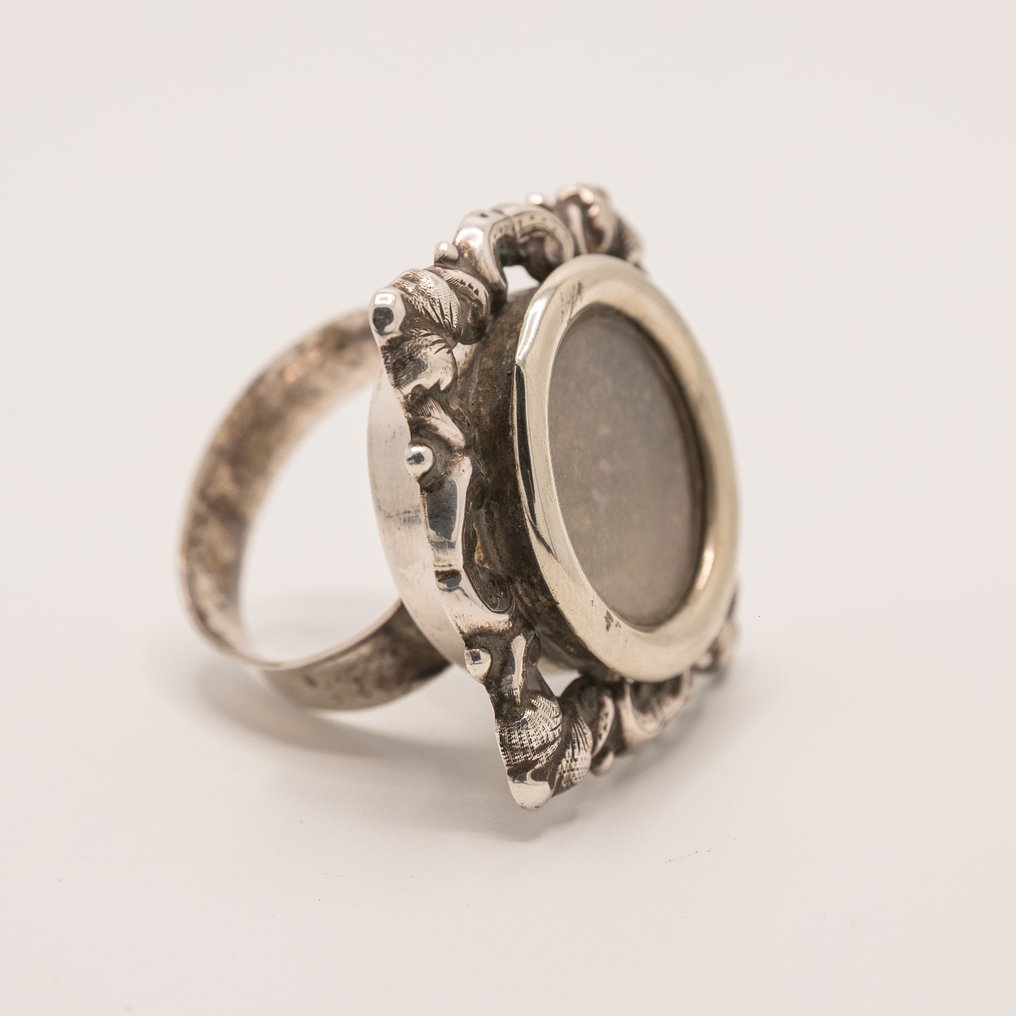 Relicva Sfântului Roch în suport de argint. - Argint - 1850-1900 #1.0