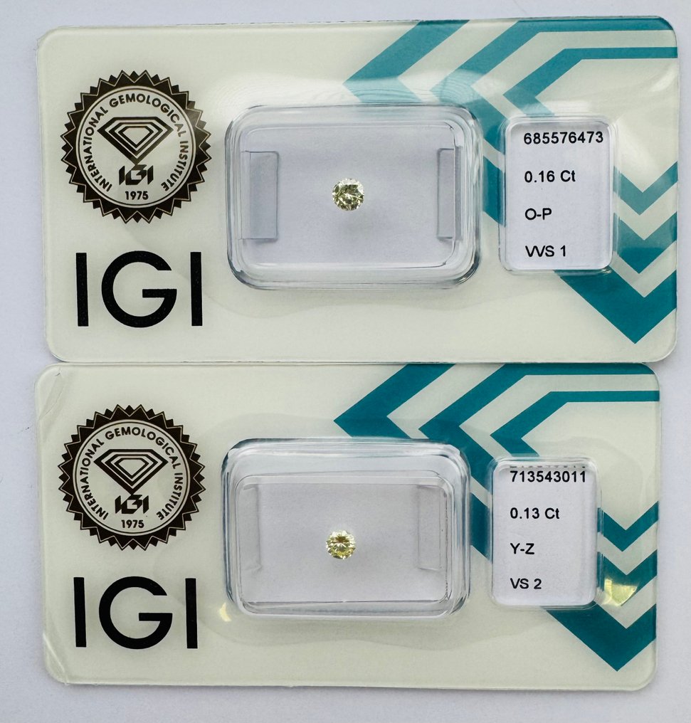 No Reserve Price - 2 pcs Diamond  (Natural)  - 0.29 ct - Round - VVS1, VS2 - International Gemological Institute (IGI) - O-P, Y-Z *Pair* #1.0