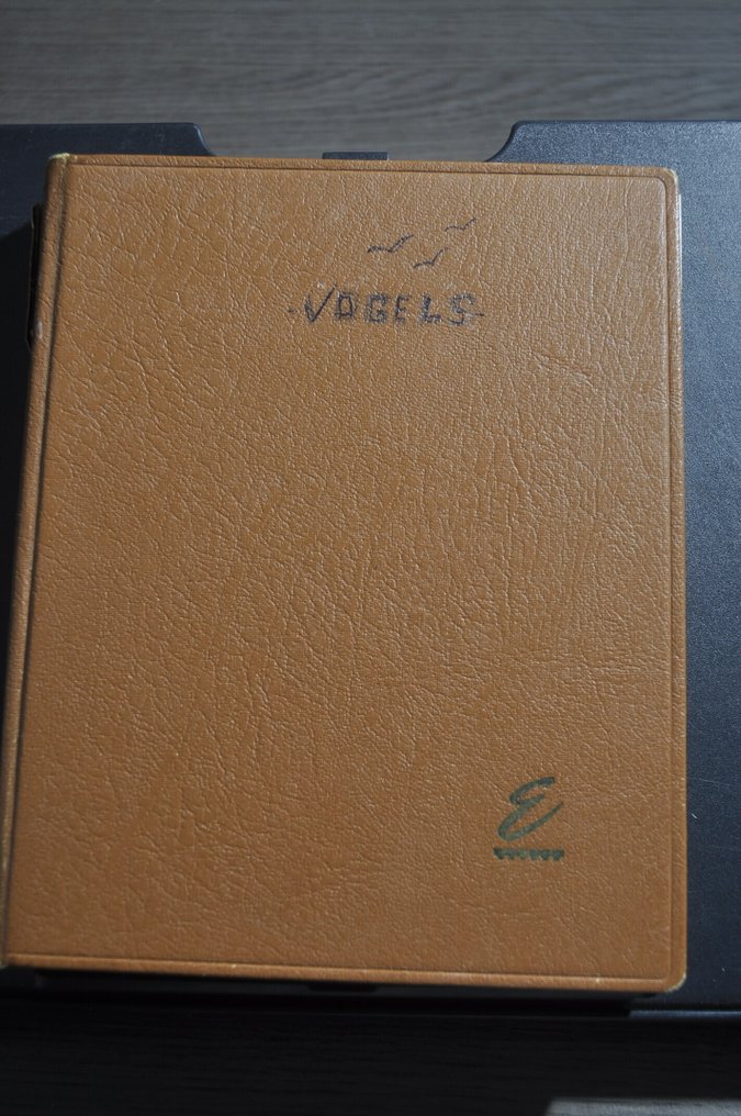 Thematic  - Diverse theme collections including, among others, many birds, lighthouses, people, scouting, #1.0