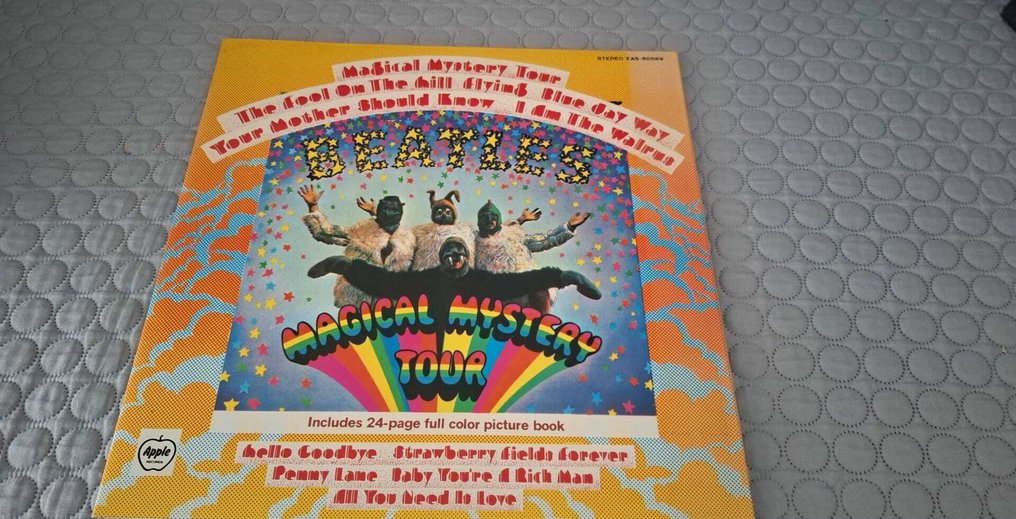 Beatles - Magical Mystery Tour Apple Records EAS-80569 Japan VINYL LP 1976 W/BOOKLET / Let It Be Apple - Multiple titles - LP Albums (multiple items) - Japanese pressing, Stereo - 1971 #2.1