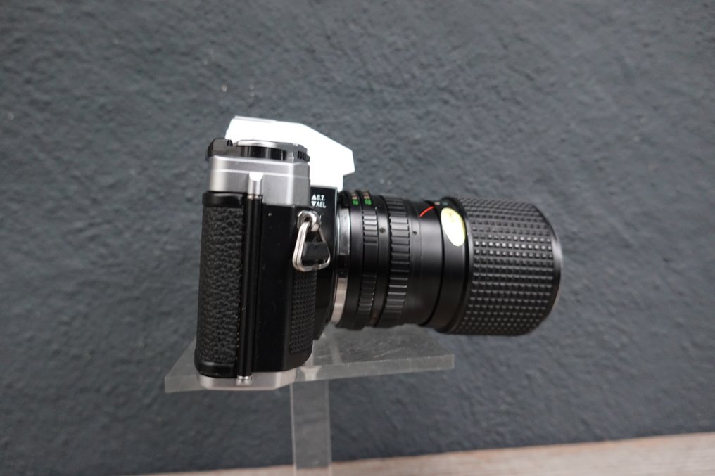 Minolta C-300 + Tokina 35-105mm | Single lens reflex camera (SLR) #4.3