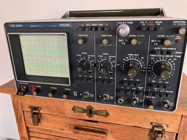 Philips - PM3240 Oscilloscopio #1.0