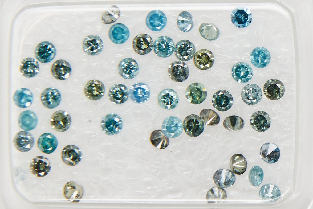 Ohne Mindestpreis - 49 pcs Diamant (Farbbehandelt) - 0.98 ct - Gemischte Form - I1, I2, I3 - Gem Report Antwerp (GRA) #1.0