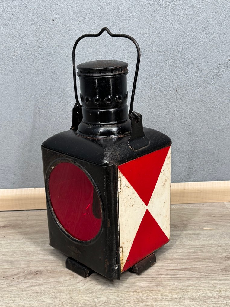 Seinlamp Oskwer 1966 - Lámpa - Fém - Seinlamp Oskwer 1966 #1.0