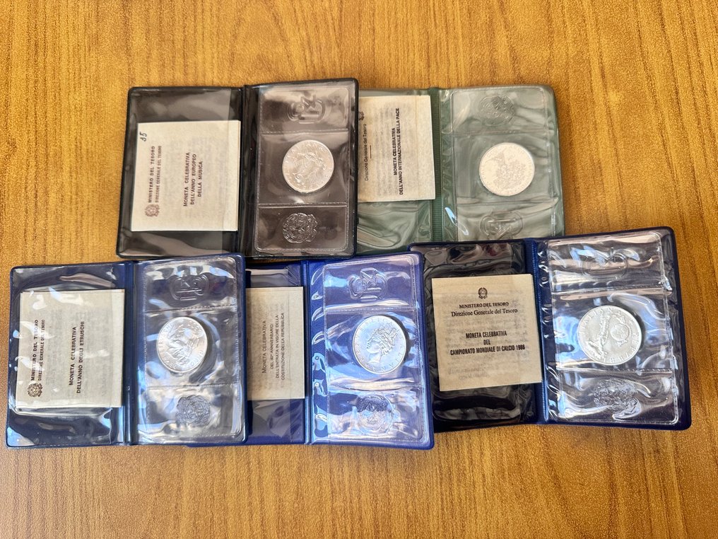 意大利,共和国 500 Lire Commemorative anni vari (5 monete) (没有保留价) #1.0