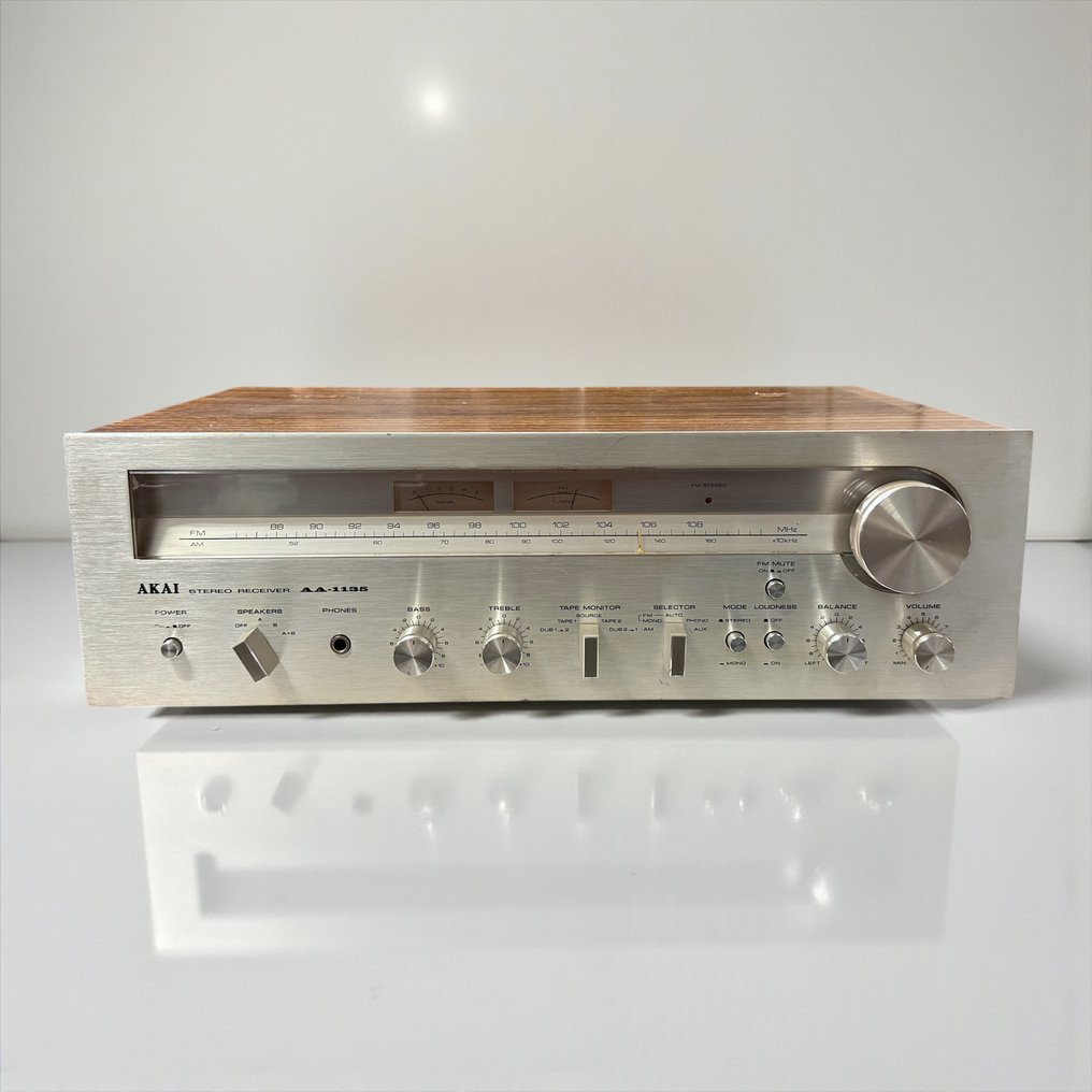 Akai - AA-1135 (Volledig onderhouden) Solid state stereo receiver #1.0