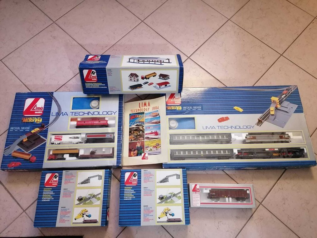 Lima H0 - 600980, 600911, 600021 - Train set (7) - SNCF #1.0