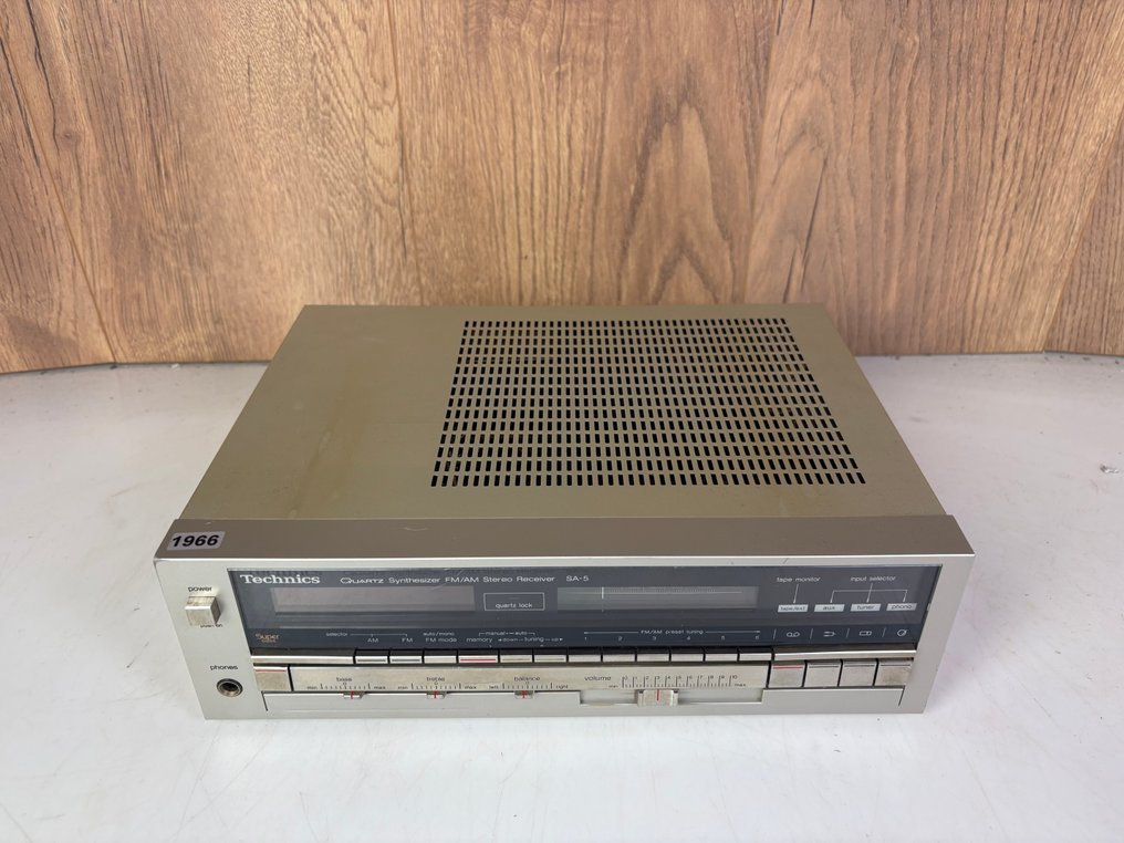 Technics - SA-5 Solid state stereo receiver #2.1