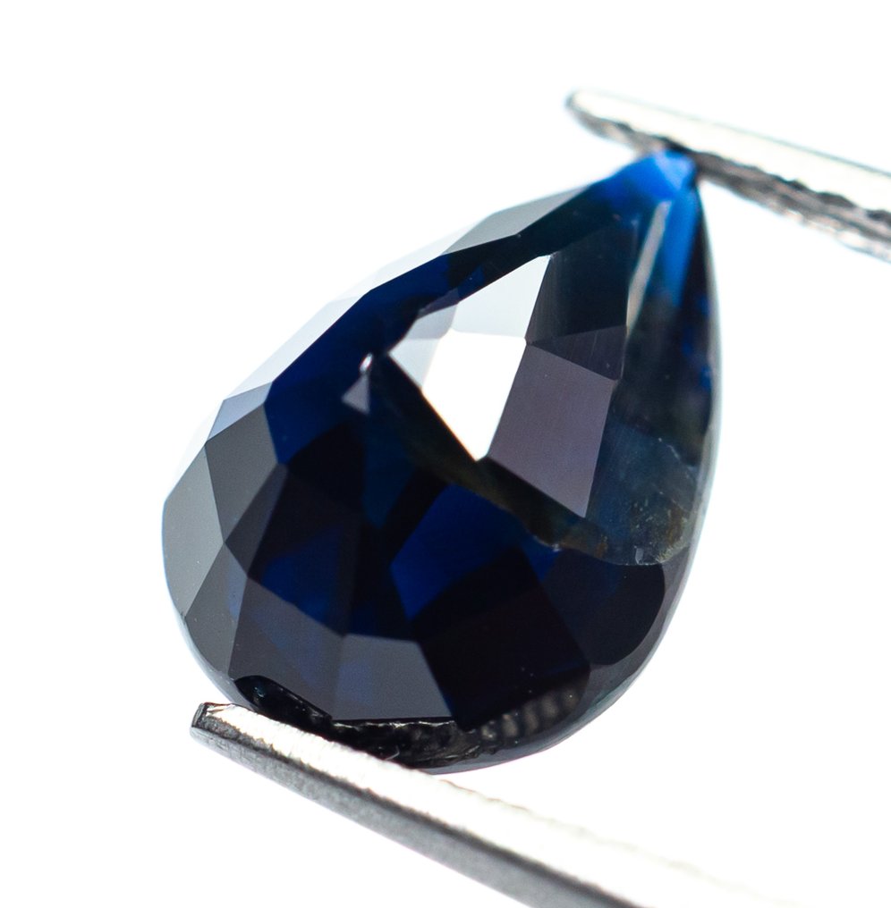 No reserve price Sapphire  - 3.98 ct - Bellerophon Gemlab - Dark Blue #4.3