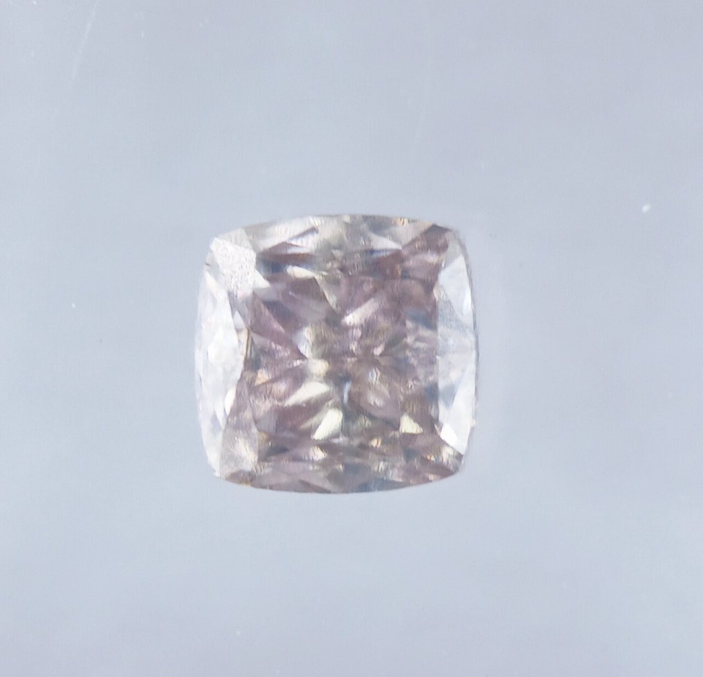 χωρίς τιμή ασφαλείας - 1 pcs Διαμάντι (Φυσικού χρώματος) - 0.34 ct - Κούσιον - Fancy Καφέ, Απαλό ροζ - VS2 - International Gemological Institute (IGI) #3.2