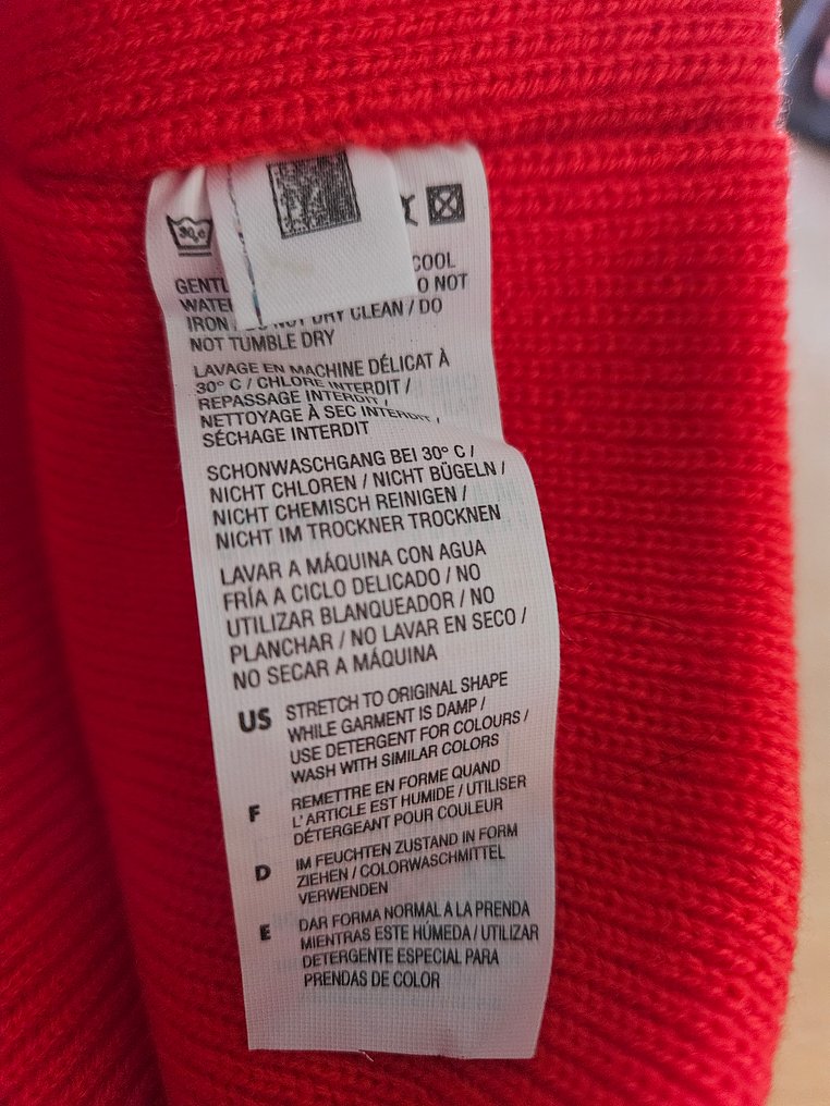 Ferrari - Hat (1) - Wool #2.1