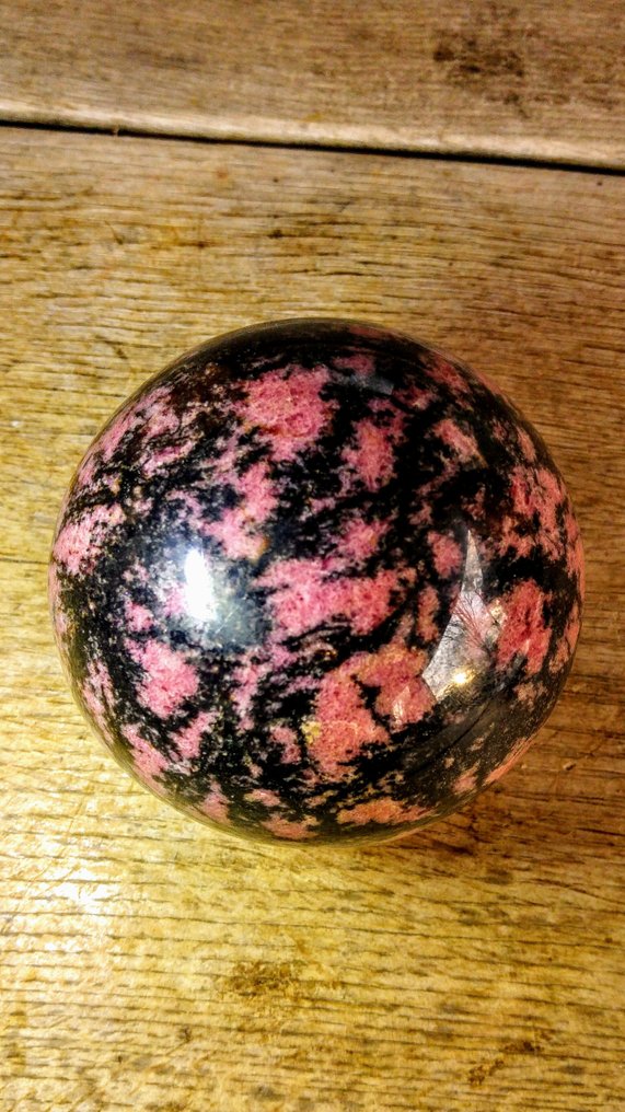 2,2 kg Massive Rhodonite - Sphere Specimen Top quality - Height: 10 cm - Width: 10 cm- 2243 g #4.3