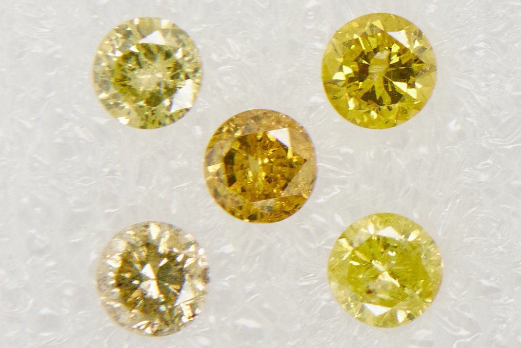 没有保留价 - 5 pcs 钻石  (经彩色处理)  - 1.15 ct - 圆形 - I1 内含一级, I2 内含二级, I3 - 安特卫普宝石报告（GRA） #1.0