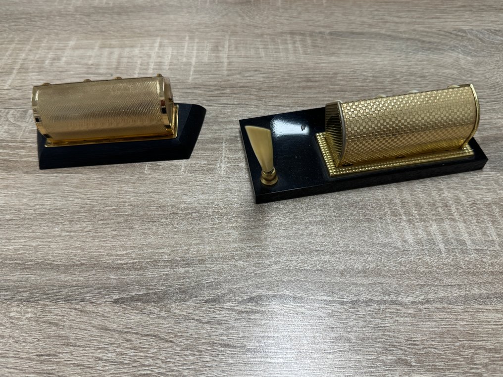 萬年曆 (2) - 歐洲 - 紫铜 #2.1