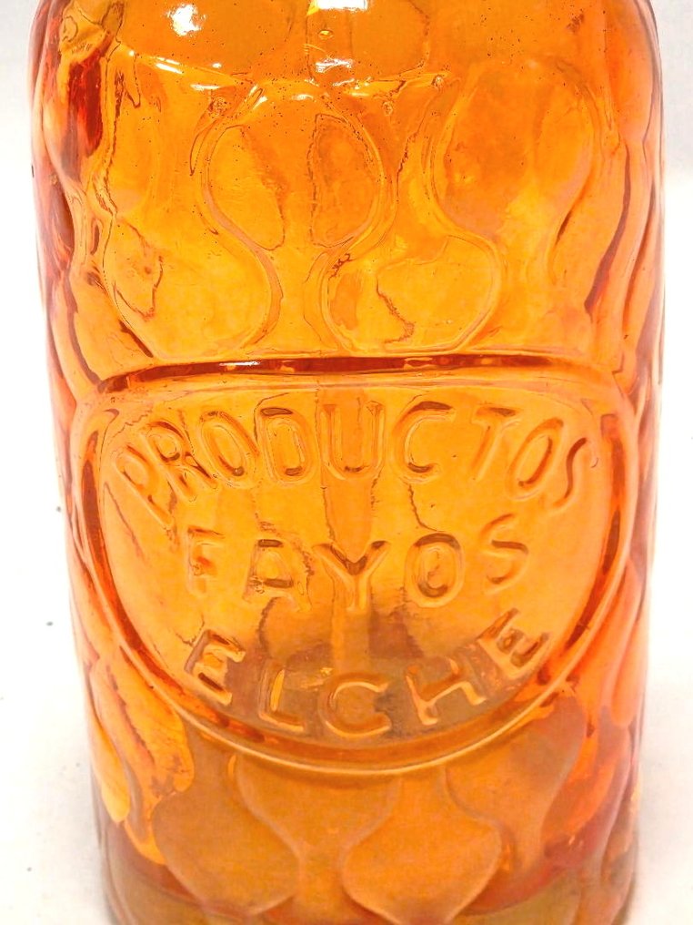 瓶子 - 带铅水龙头的雕刻橙色虹吸管 #1.0