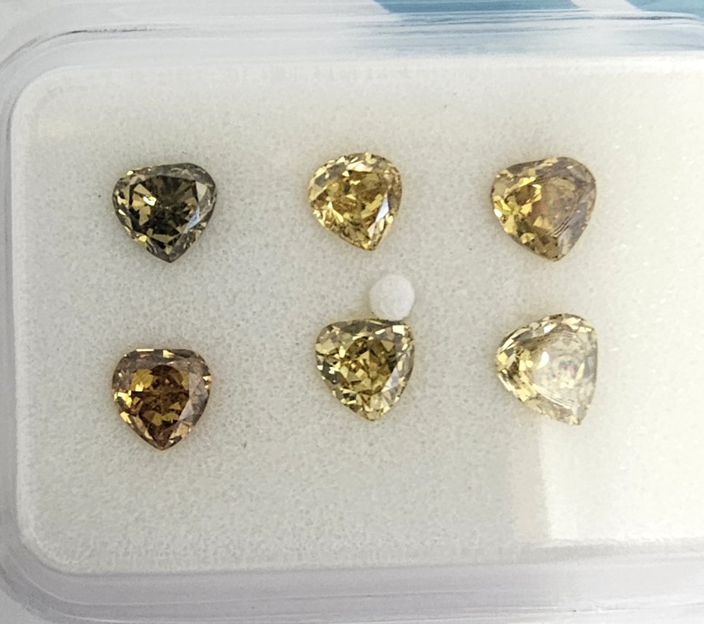 No Reserve Price - 6 pcs Diamond (Natural) - 0.93 ct - Pear - VS2, SI1 - International Gemological Institute (IGI) - Fancy Mix Colors* #1.0