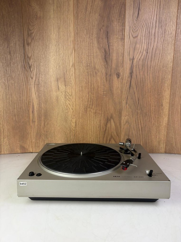 Akai - AP-001 Record player #1.0