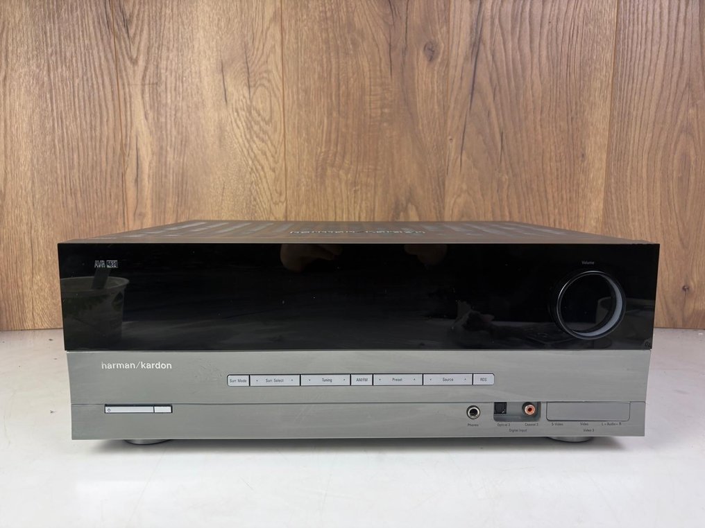 Harman Kardon - AVR-132 Solid state multi-channel receiver #1.0