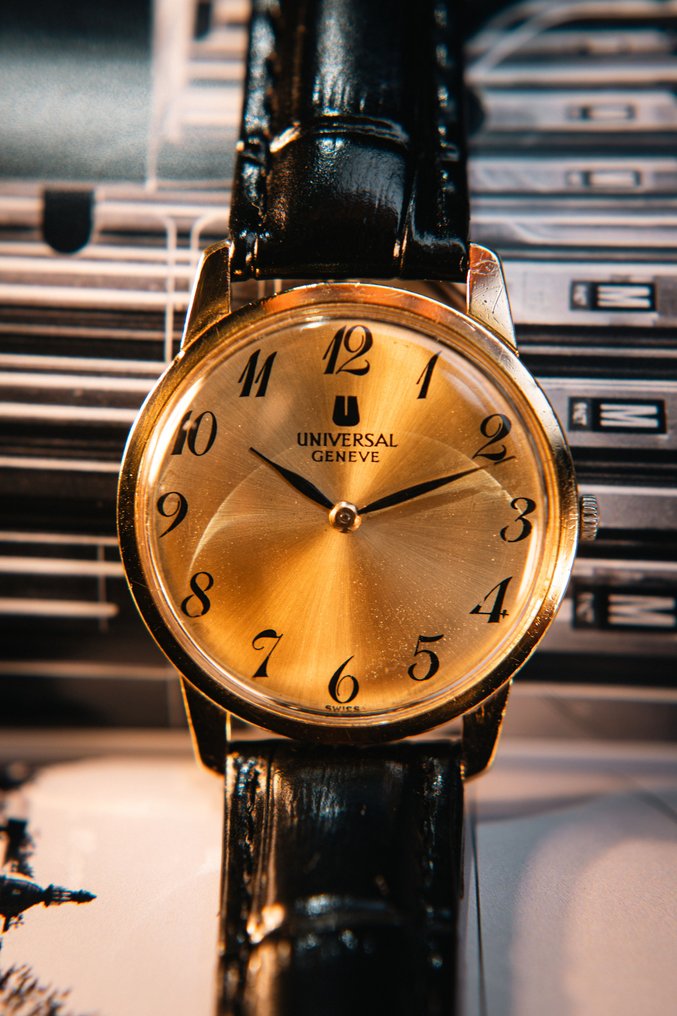 Universal Genève - Calatrava - 沒有保留價 - 542101 - 中性 - 1970-1979  #1.0