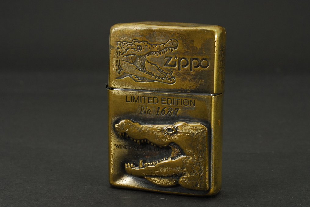 Zippo - Limited Edition Crocodile Relief Model Oil Lighter - Lomme-lighter - Messing #1.0