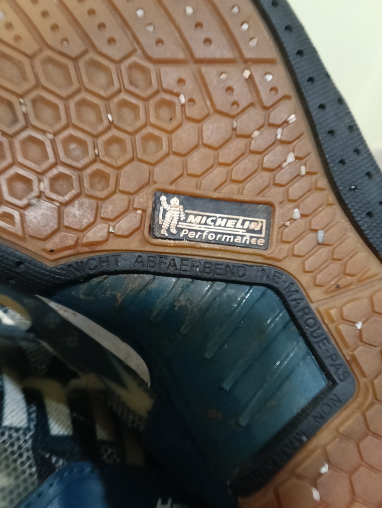 Kempa - Michelin Edition - Sneakers - Size: EU 43 #4.3