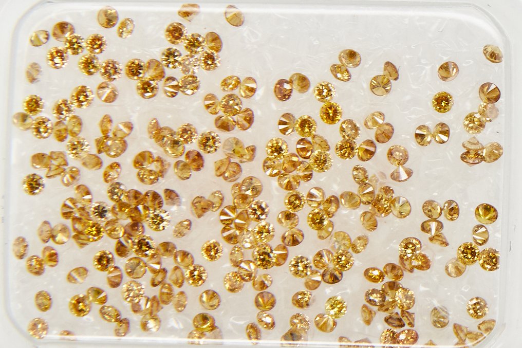 Senza Prezzo di Riserva - 236 pcs Diamante (Naturale) - 1.15 ct - Rotondo - SI1, SI2, I1, I2, I3 - Gem Report Antwerp (GRA) #1.0