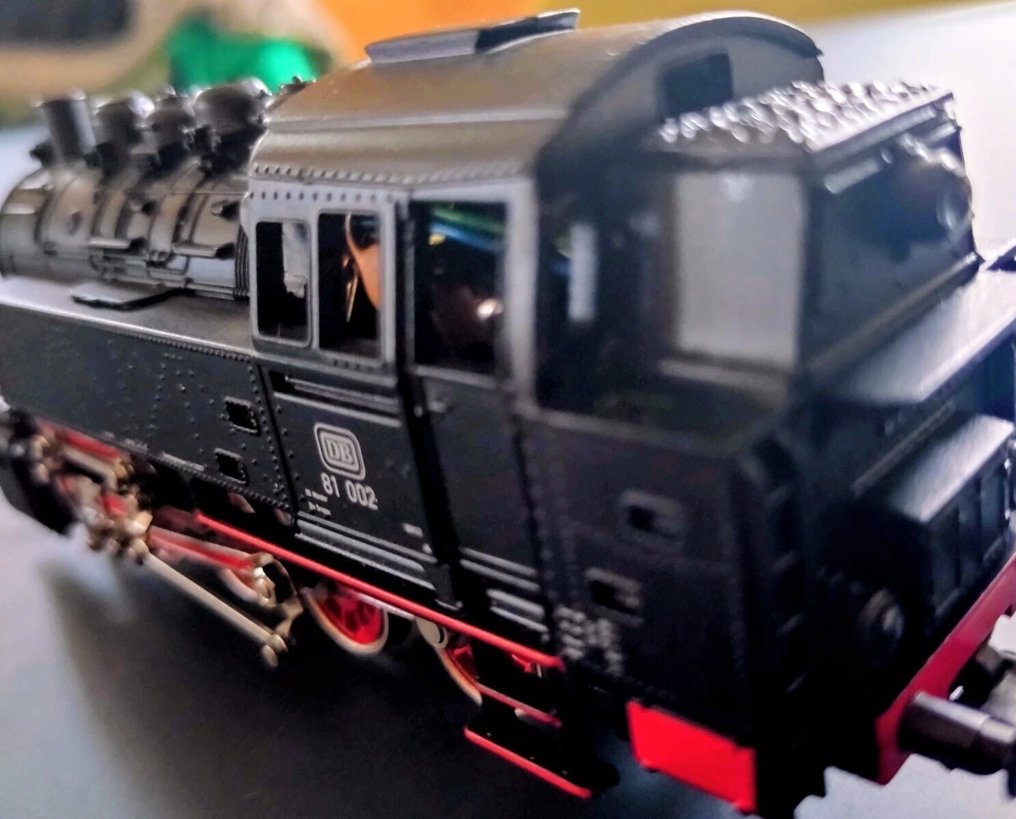 Märklin H0 - 30322 - Tender locomotive (1) - BR 81 002 Digital - DB #4.3