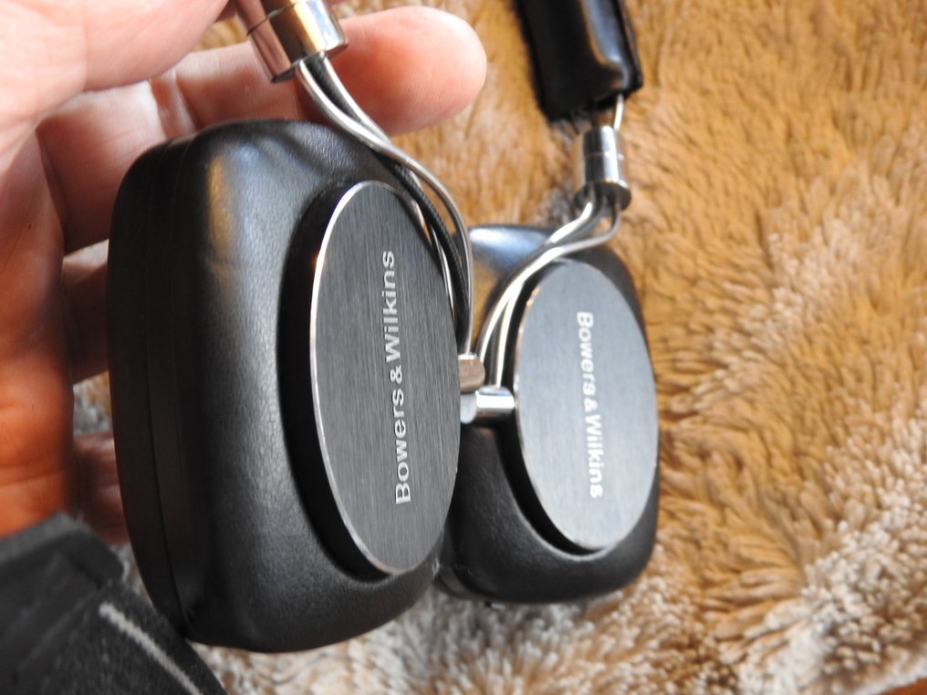 Bower & Wilkins - P5-Wireless Headphone #3.2