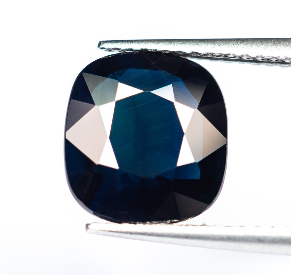 Zonder minimumprijs Saffier - 5.08 ct - Bellerophon Gemlab - Dark Greenish Blue #1.0