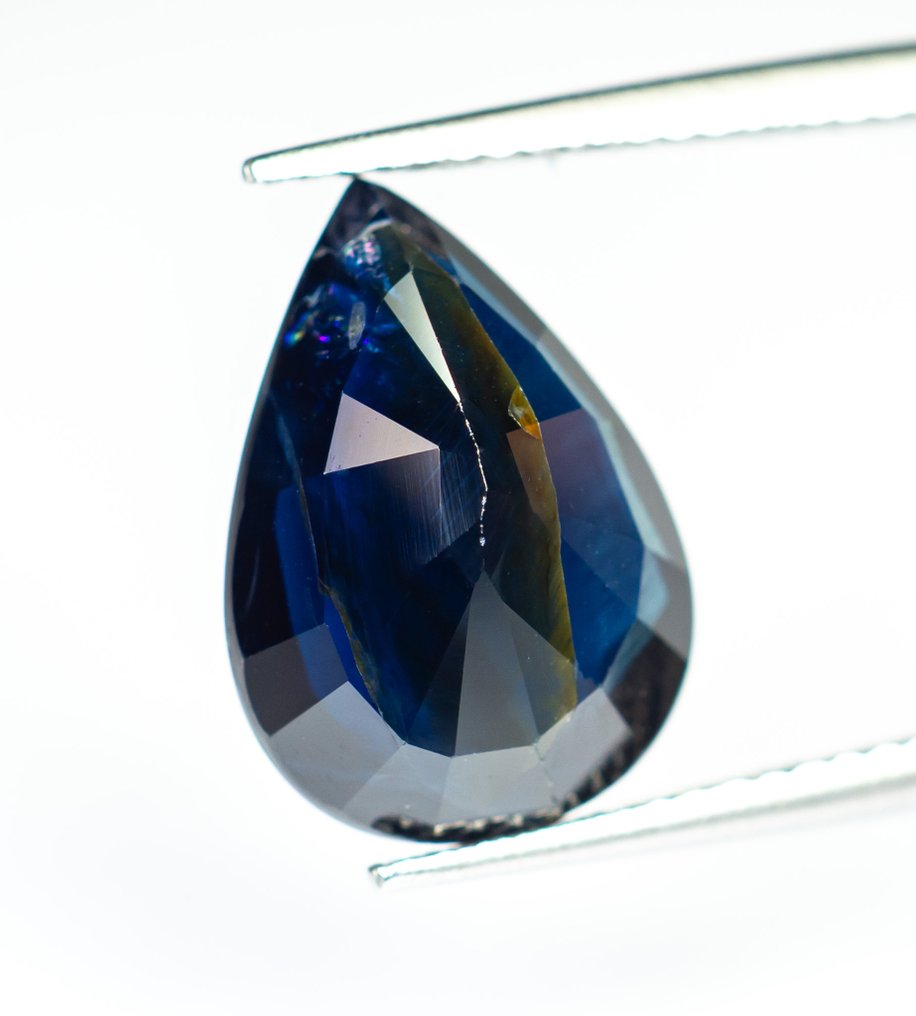 No reserve price Sapphire  - 6.47 ct - Bellerophon Gemlab - Dark Blue #3.2