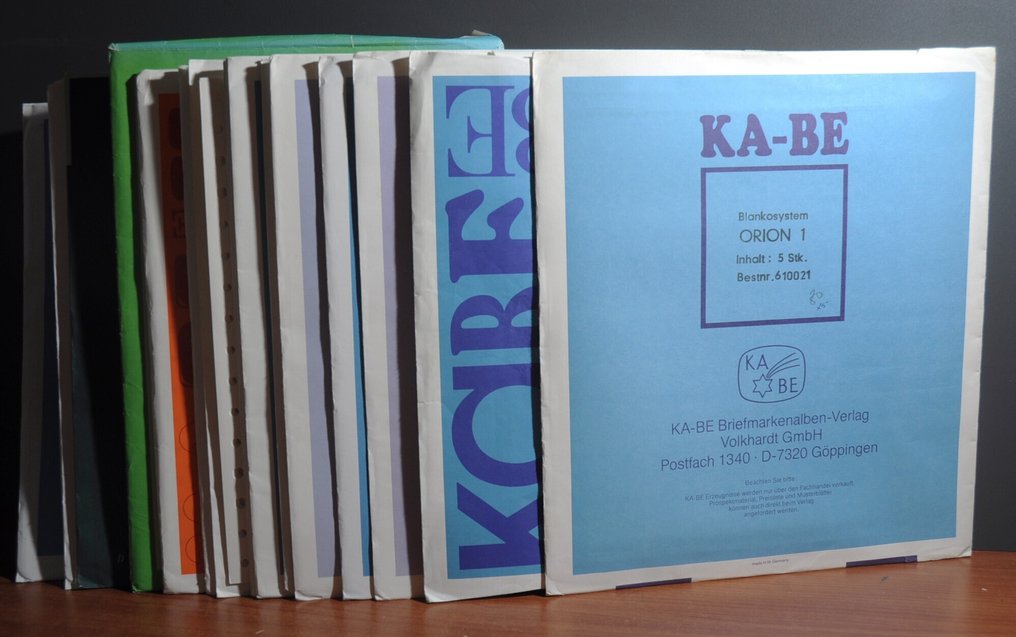 Accessories - Box filled with 22 packages of new blank KaBe sheets. #1.0