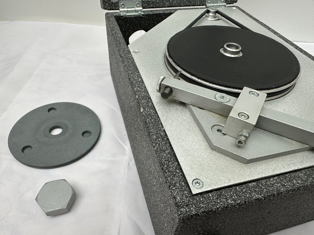 Audio Desk Systeme - CD Sound Improver CD player #4.3