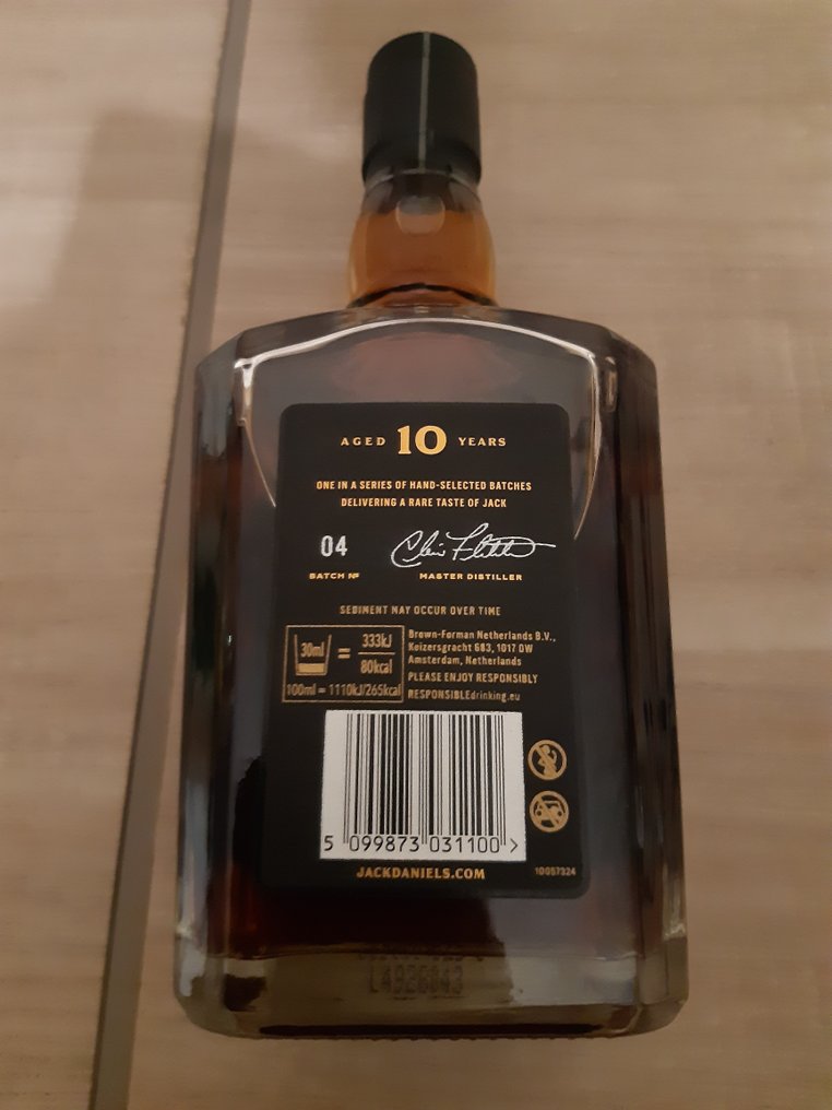 Jack Daniel's 10 years old Batch 04 w/ glass & coaster - 700ml #3.2