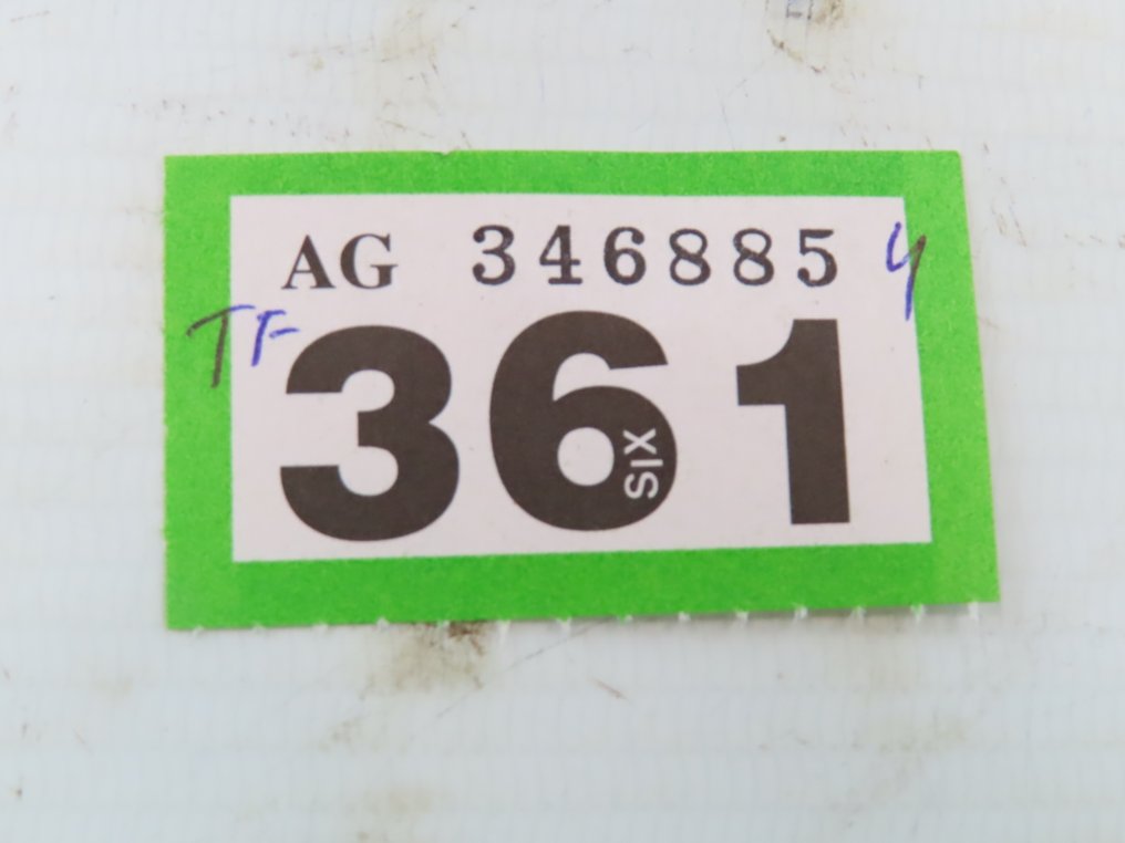 Märklin H0 - 7286 - Model train attachment (1) - Electric turntable with 6 connection tracks including control system. #1.0