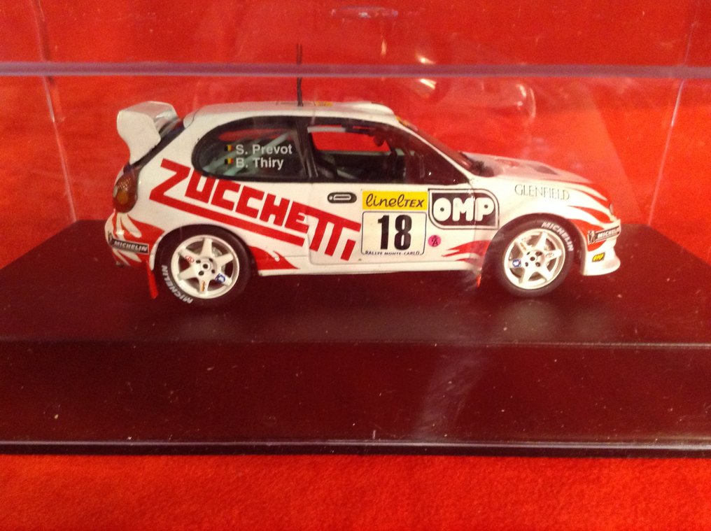 Vitesse, IXO 1:43 - Model raceauto (2) - Toyota Corolla WRC GrA Team Castrol 1° Rally China 1999 #4 Auriol/Giraudet - Toyota Corolla WRC GrA Team Grifone "Zucchetti" 5e Rally Monte Carlo 2000 #18 Thiry/Prevot #4.3