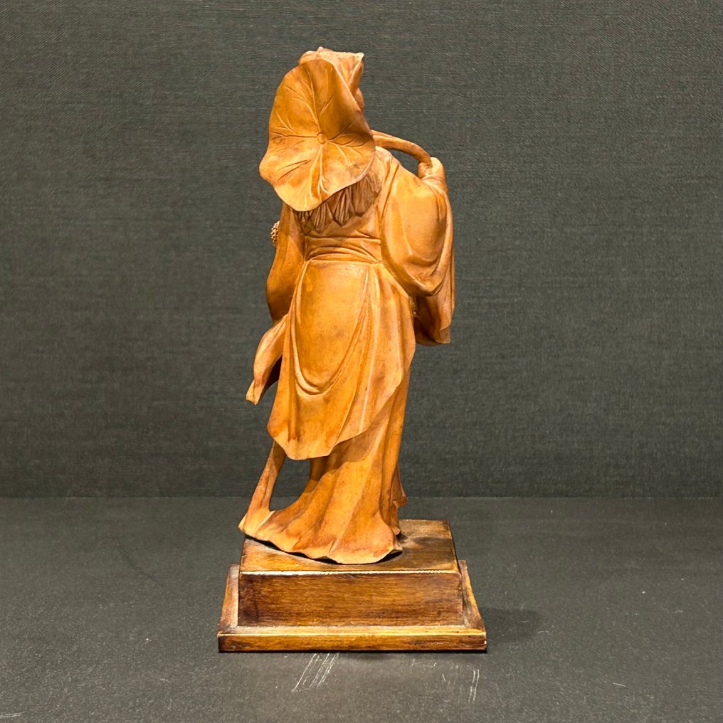 onsterfelijke hofdame - buxus puu - Kiina - Qing Dynasty (1644-1911)  (Ei pohjahintaa) #2.1