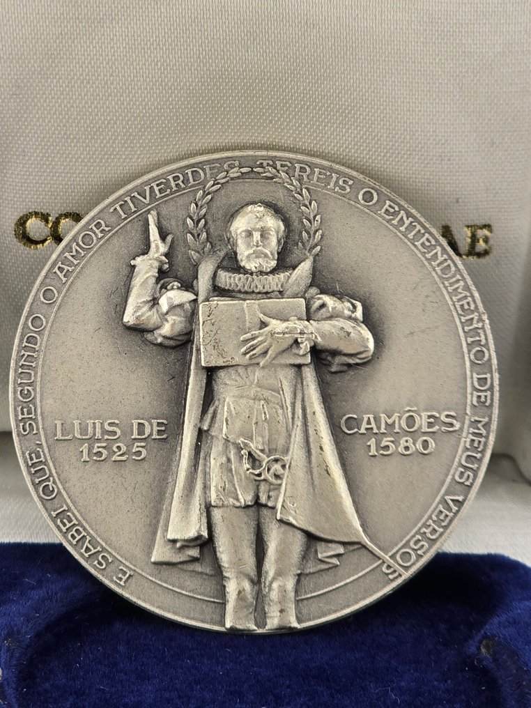 Portugal. 10 Medalhas Luís de Camões #2.1