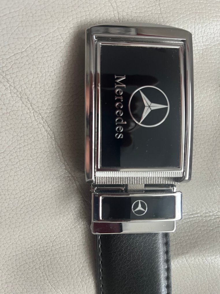 3.1 Phillip Lim - Mercedes - 带 #1.0