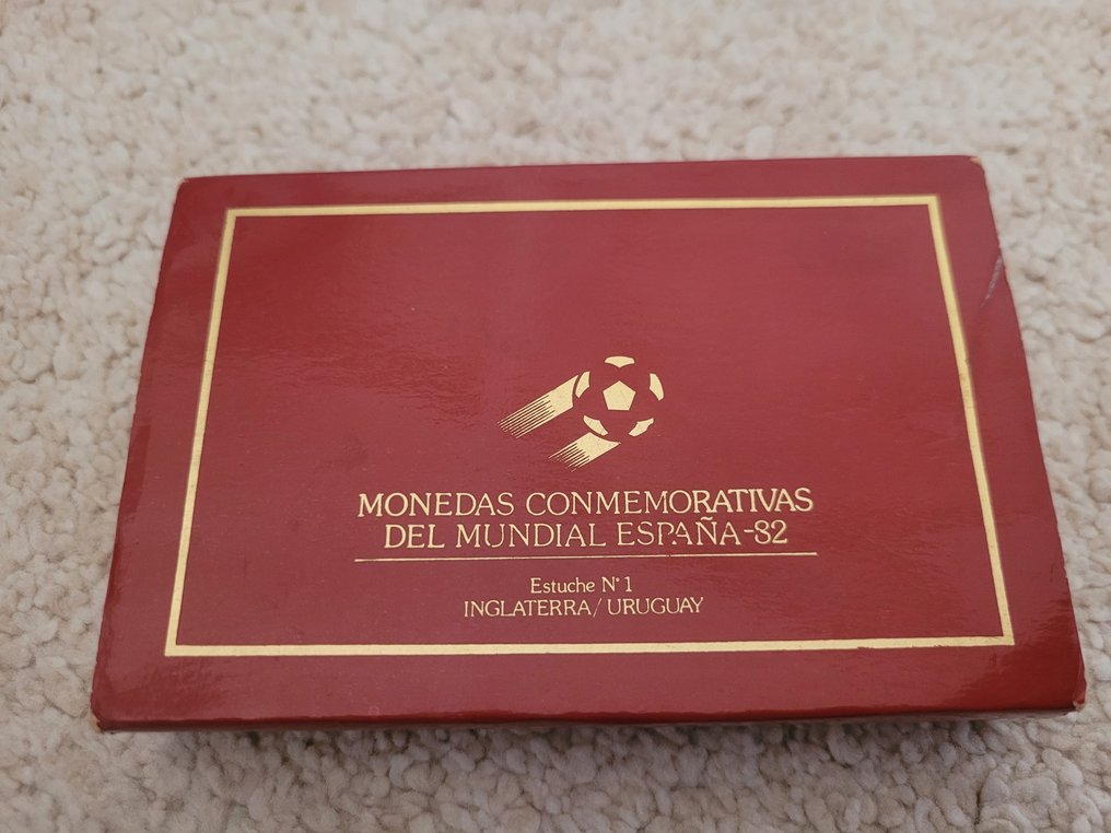 世界足球锦标赛 - 西班牙82年纪念币/英格兰/乌拉圭  #4.3