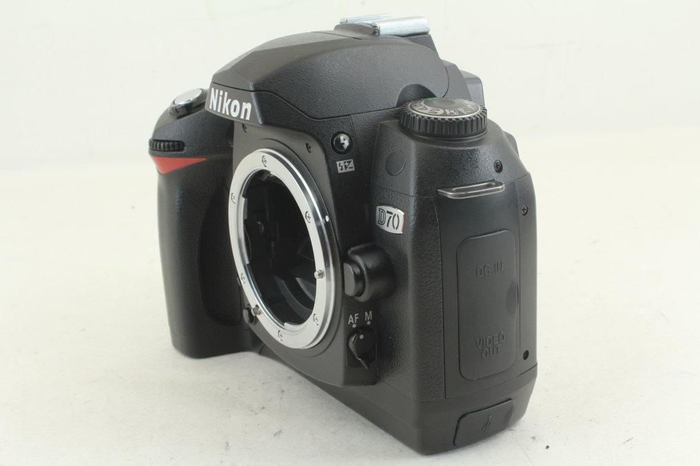 Nikon D70|AF-S Nikkor 18-55mm F/3.5-5.6GⅡED|AF Nikkor 70-300mm F/4-5.6G Digitalkamera #2.1