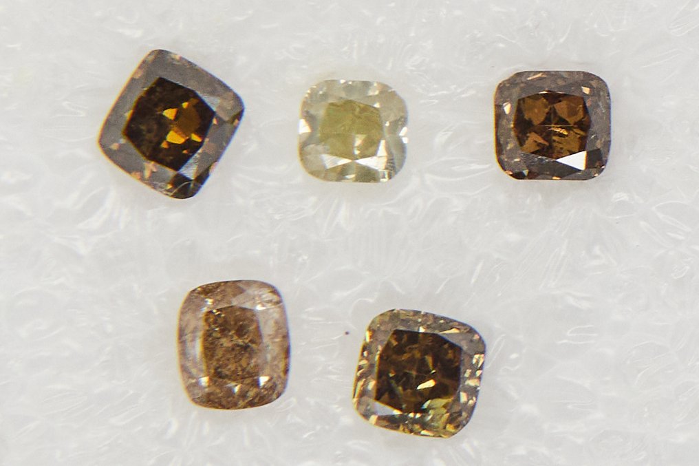 Zonder Minimumprijs - 5 pcs Diamant (Natuurlijk) - 1.01 ct - Cushion - SI1, SI2, P1, P2, I3 - Gem Report Antwerp (GRA) #1.0
