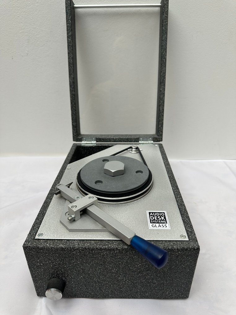 Audio Desk Systeme - CD Sound Improver CD player #2.1