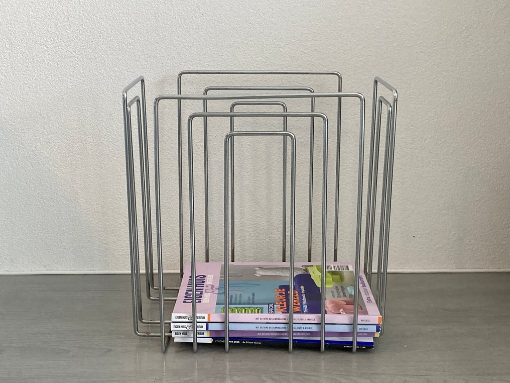 Thomas Merlo & Partner - Willi Glaeser - Bladstativ - Papirsamler - Krom #2.1