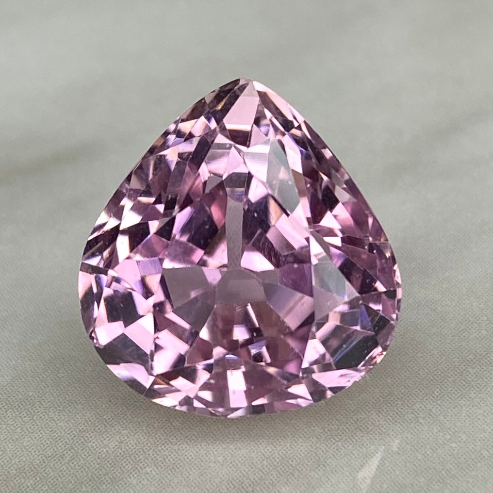Nincs minimálár Rózsaszín Kunzit - 17.87 ct - Nemzetközi Színes Drágakő Szövetség (ICA GemLab) #1.0