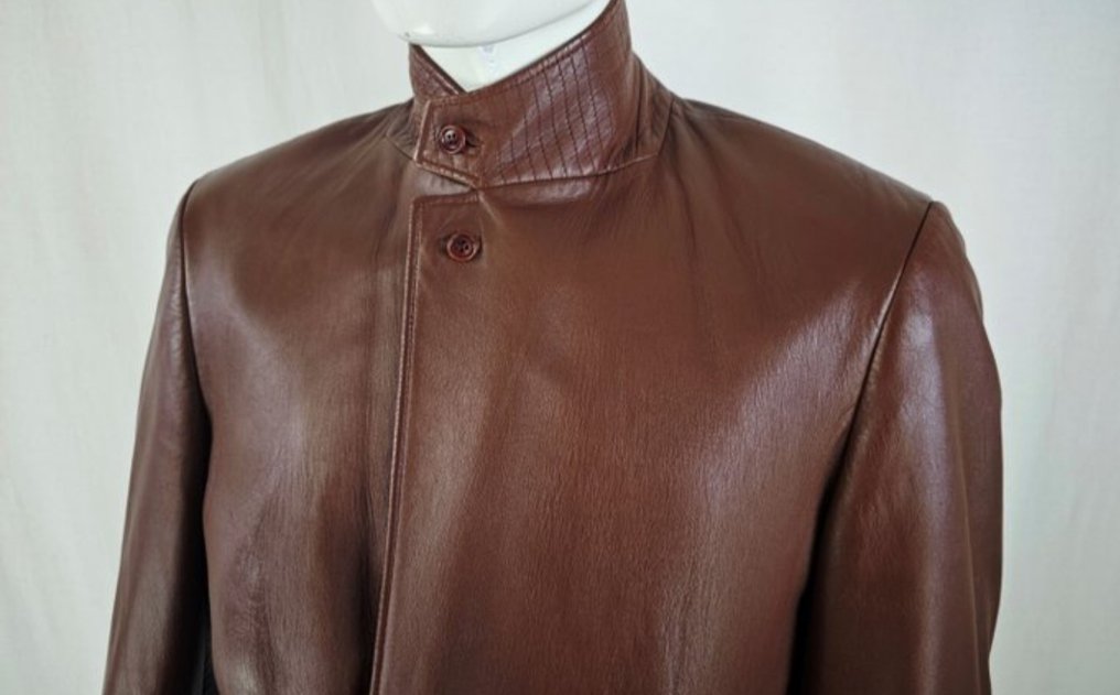 Hugo Boss - 皮夹克 #3.2