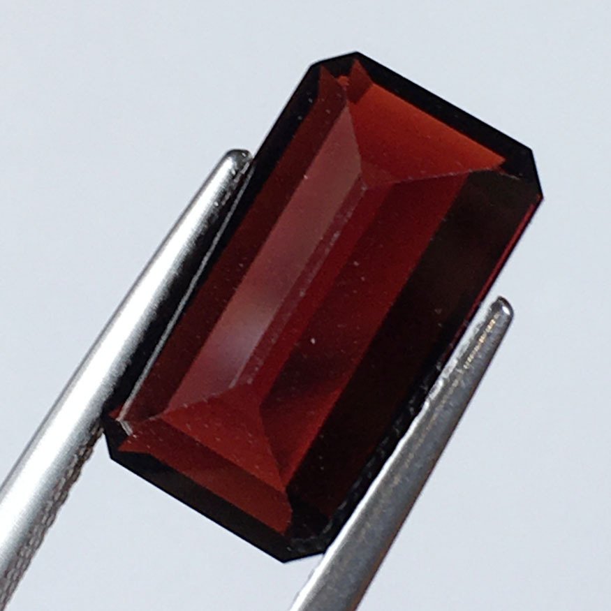 没有保留价 - 1 pcs 红色 石榴石 - 8.87 ct - 国际宝石研究院(IGI) - 天然红石榴石 #2.1